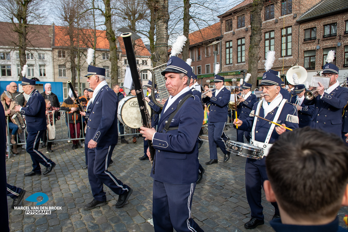 DSC 8060