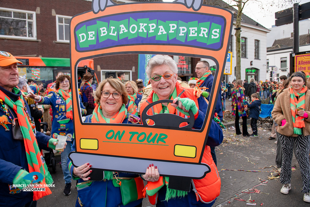 Kruikenstad.nl blaokpapper bus 050
