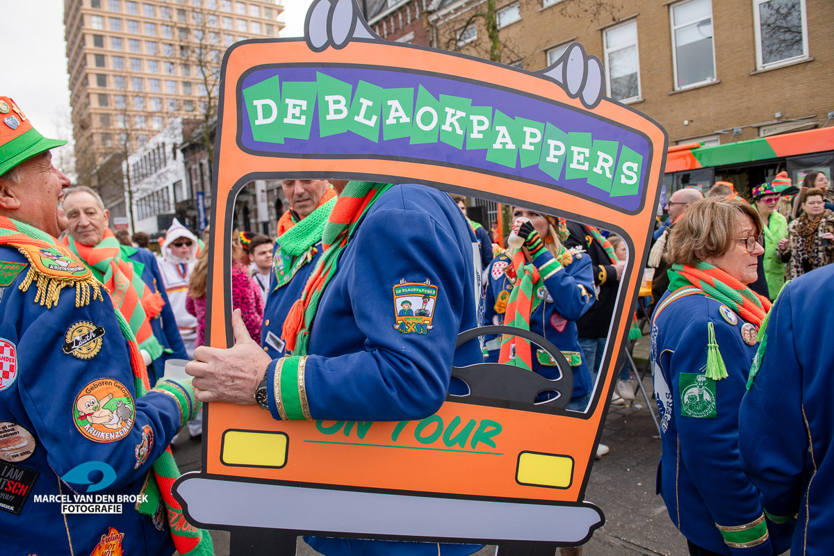Kruikenstad.nl blaokpapper bus 051