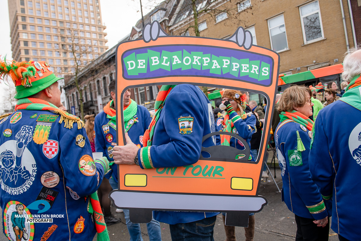 Kruikenstad.nl blaokpapper bus 052