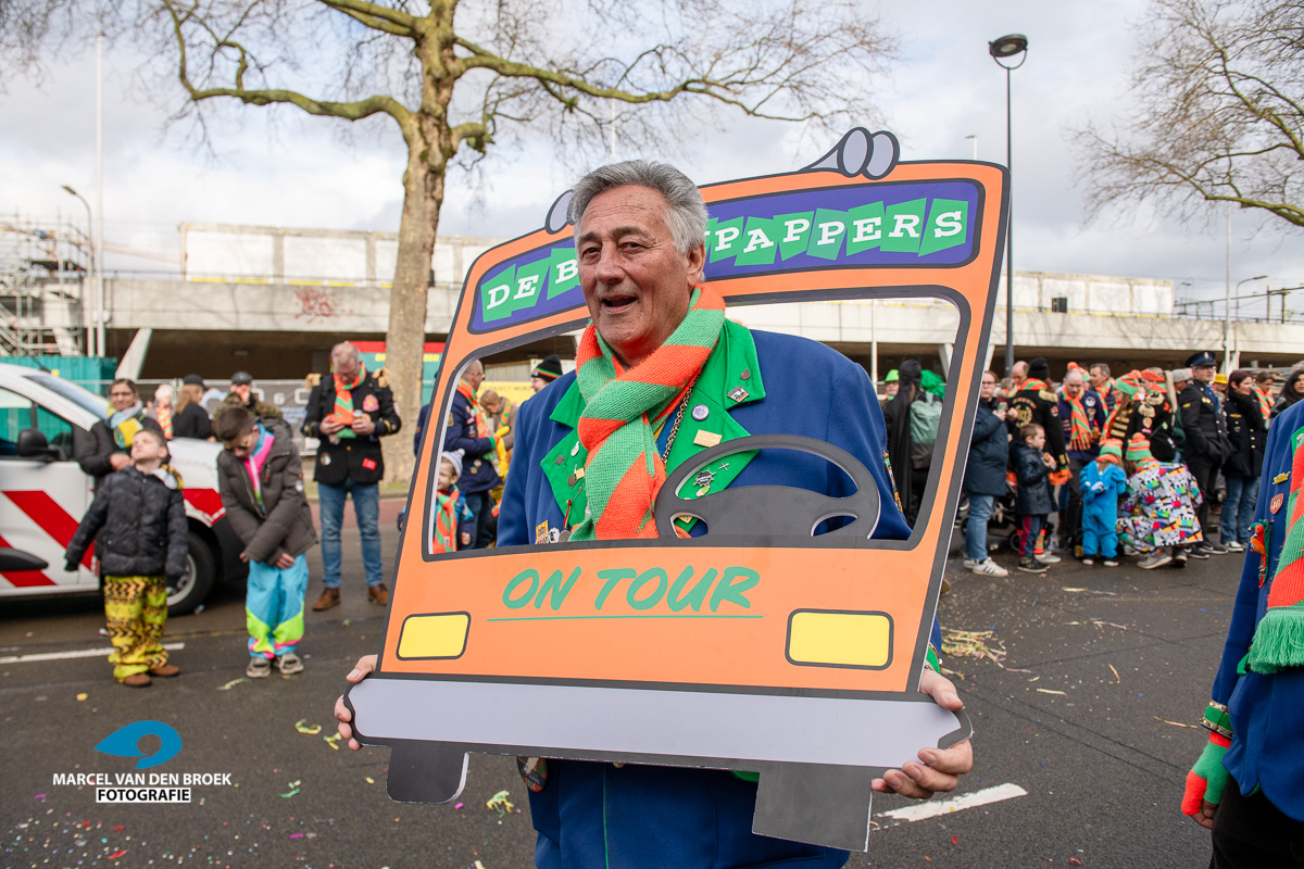 Kruikenstad.nl blaokpapper bus 058