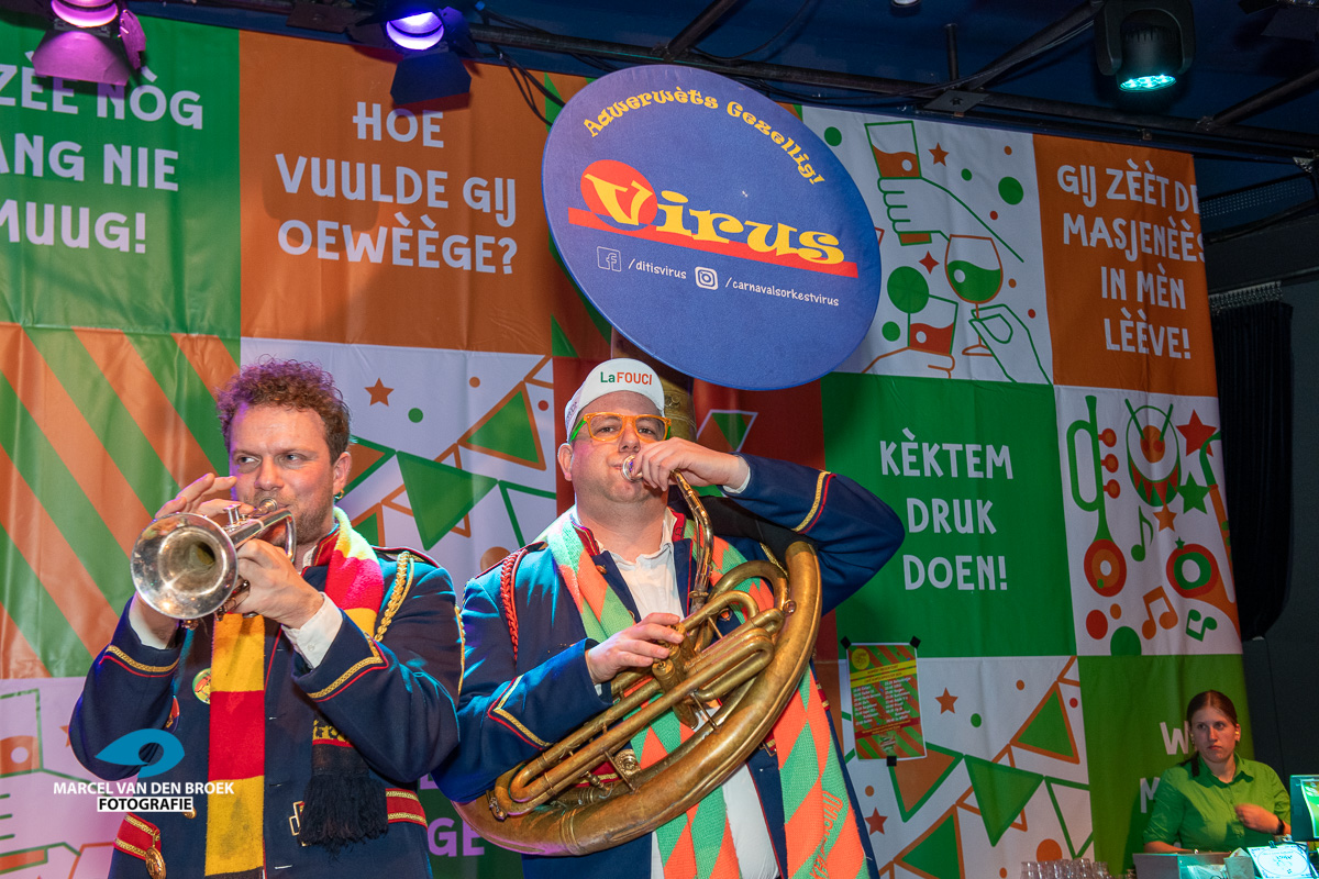 Kruikenstad.nl koppent 100