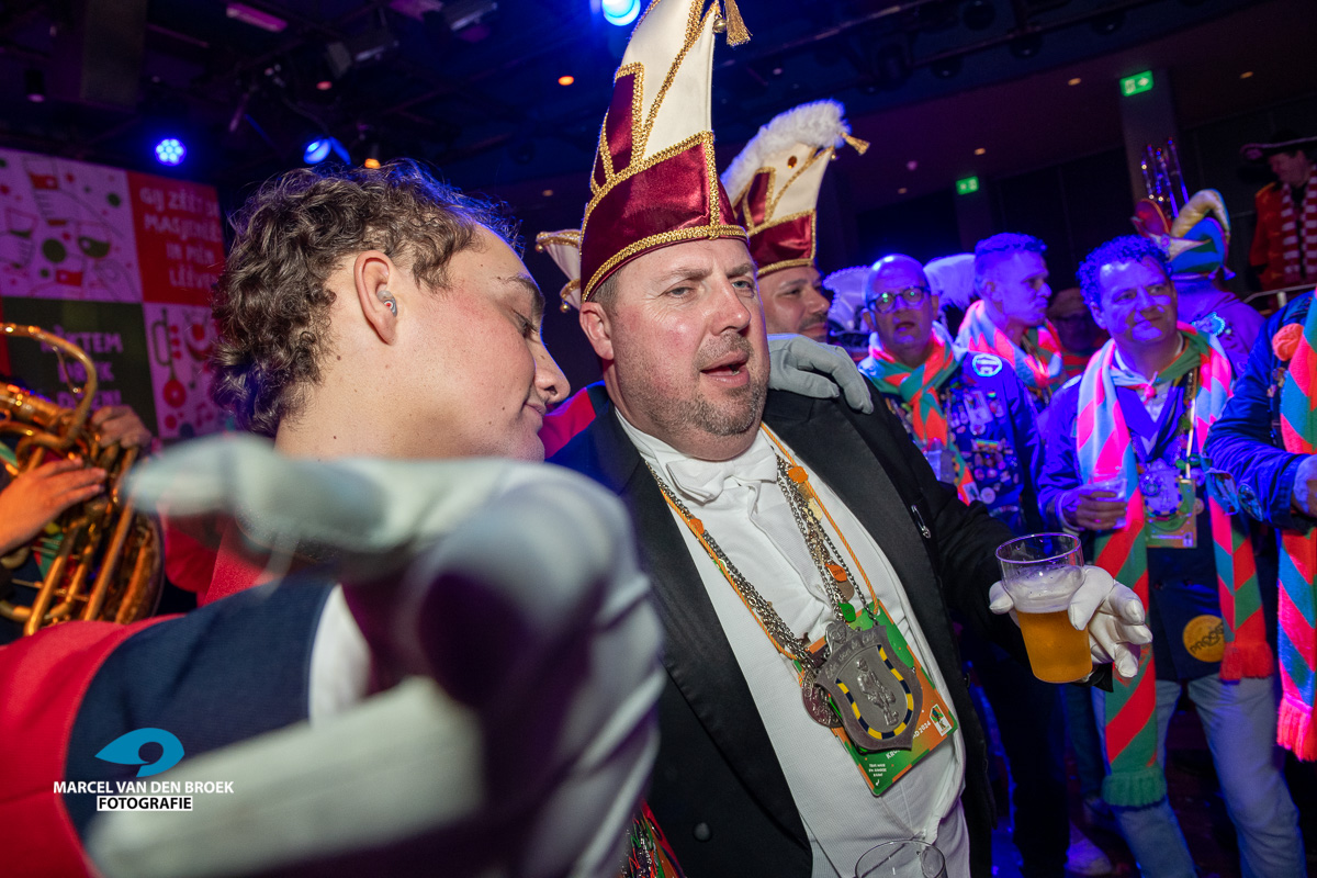 Kruikenstad.nl koppent 212
