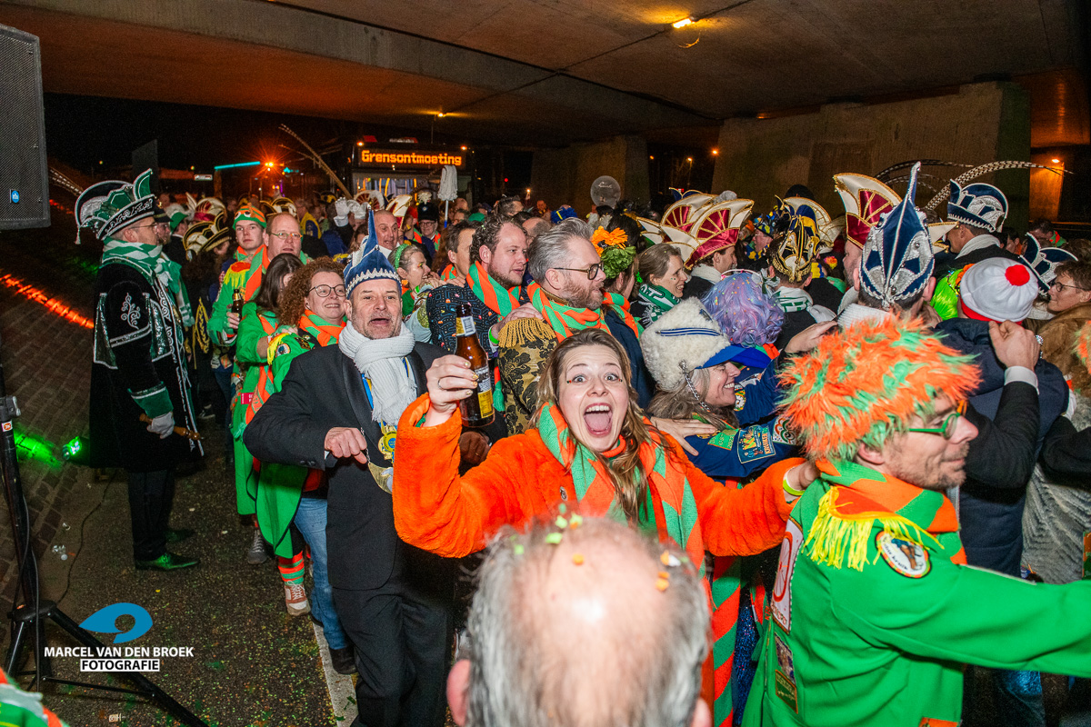 Kruikenstadfoto.nl grensontmoeting 150