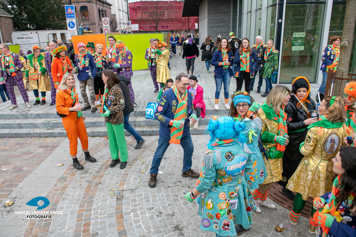 Kruikenstad.nl inhaol 210