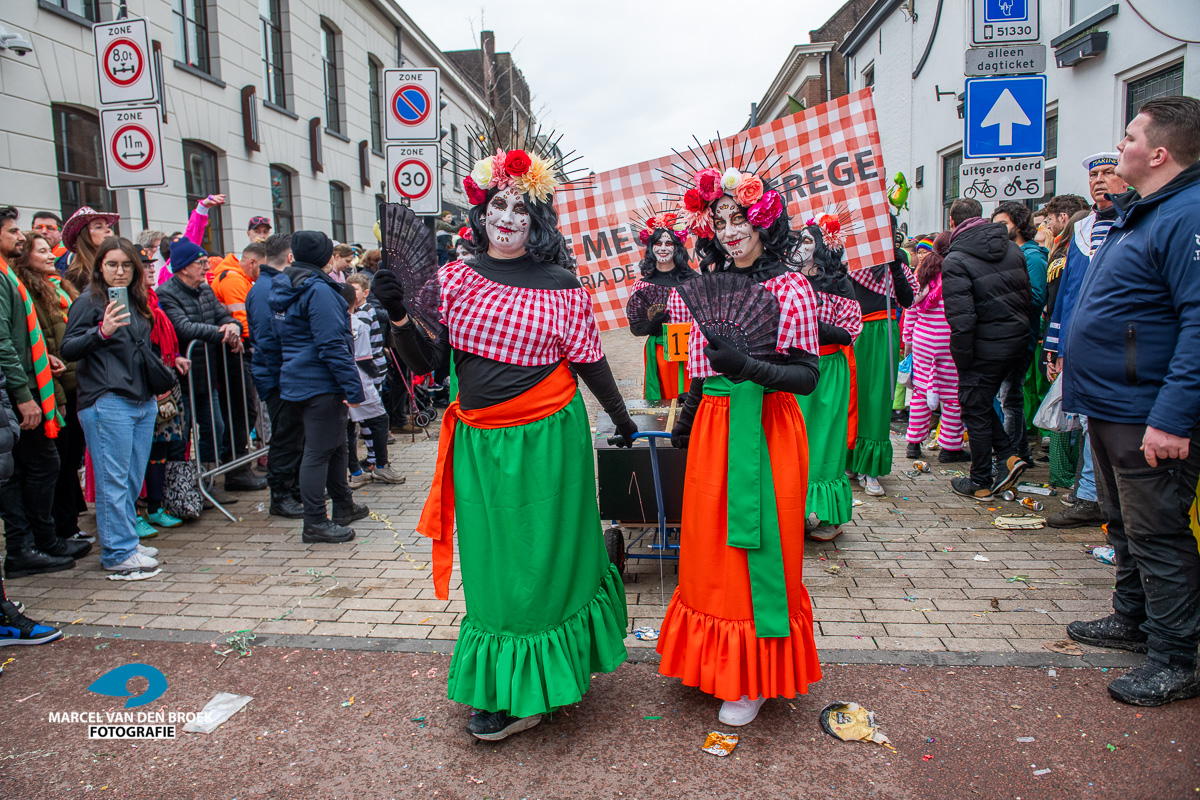 Kruikenstad.nl opstocht 090
