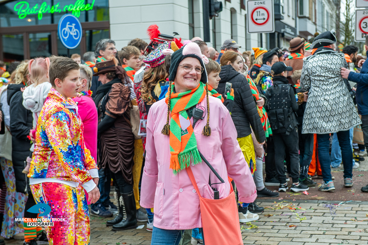 Kruikenstad.nl opstocht 102