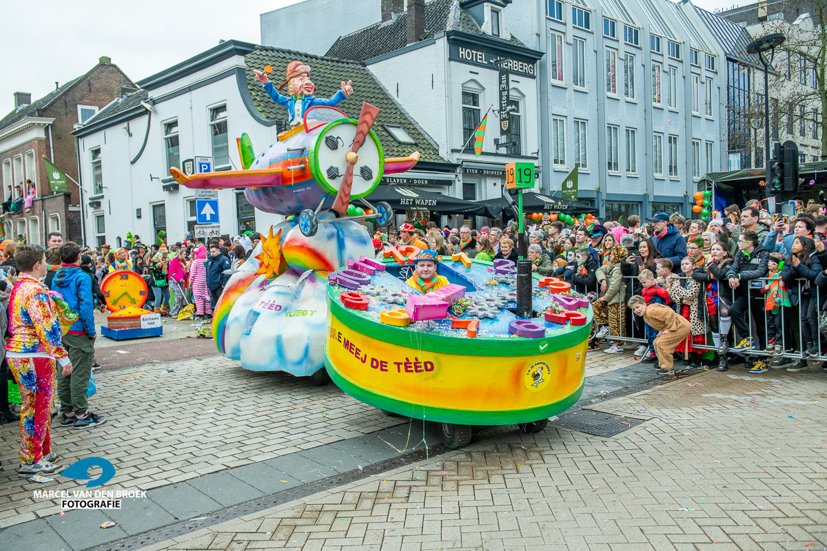 Kruikenstad.nl opstocht 104