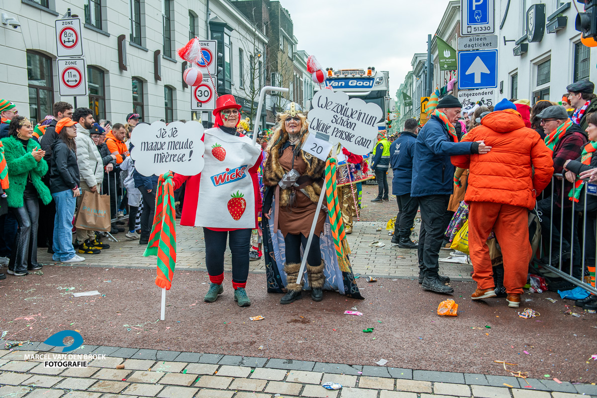 Kruikenstad.nl opstocht 117