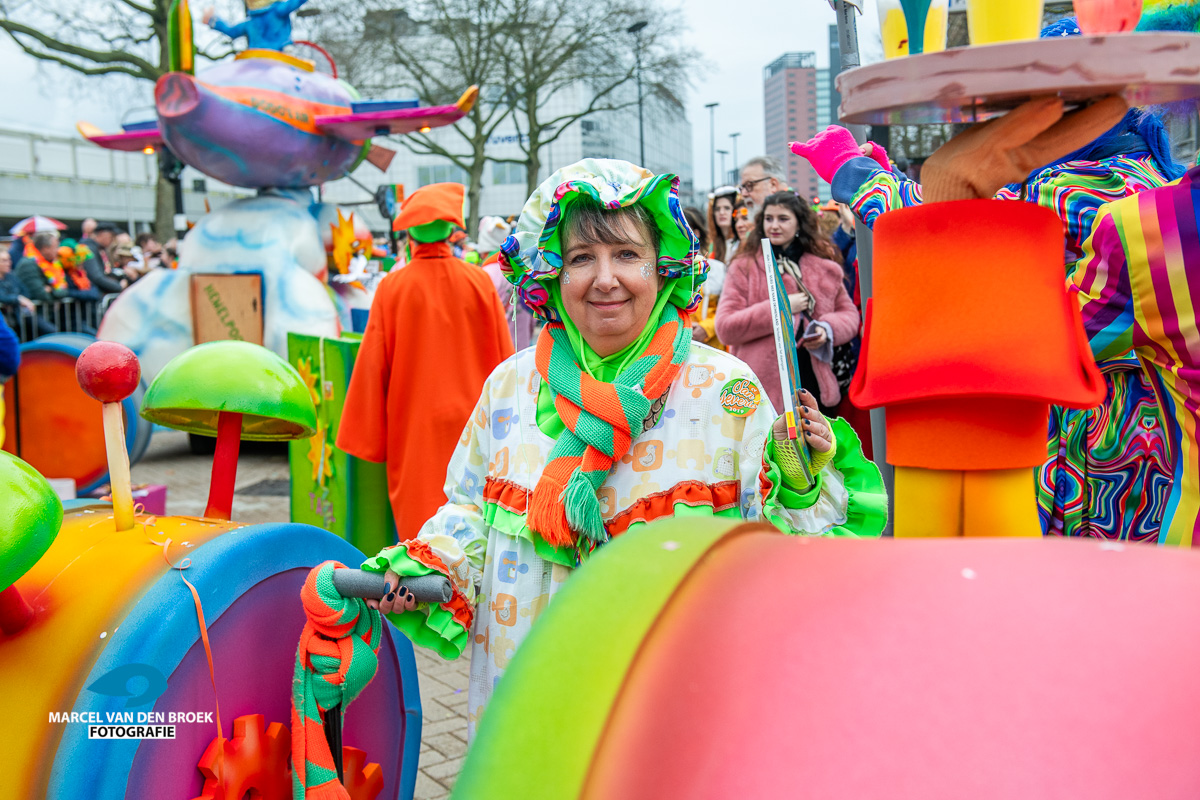 Kruikenstad.nl opstocht 120