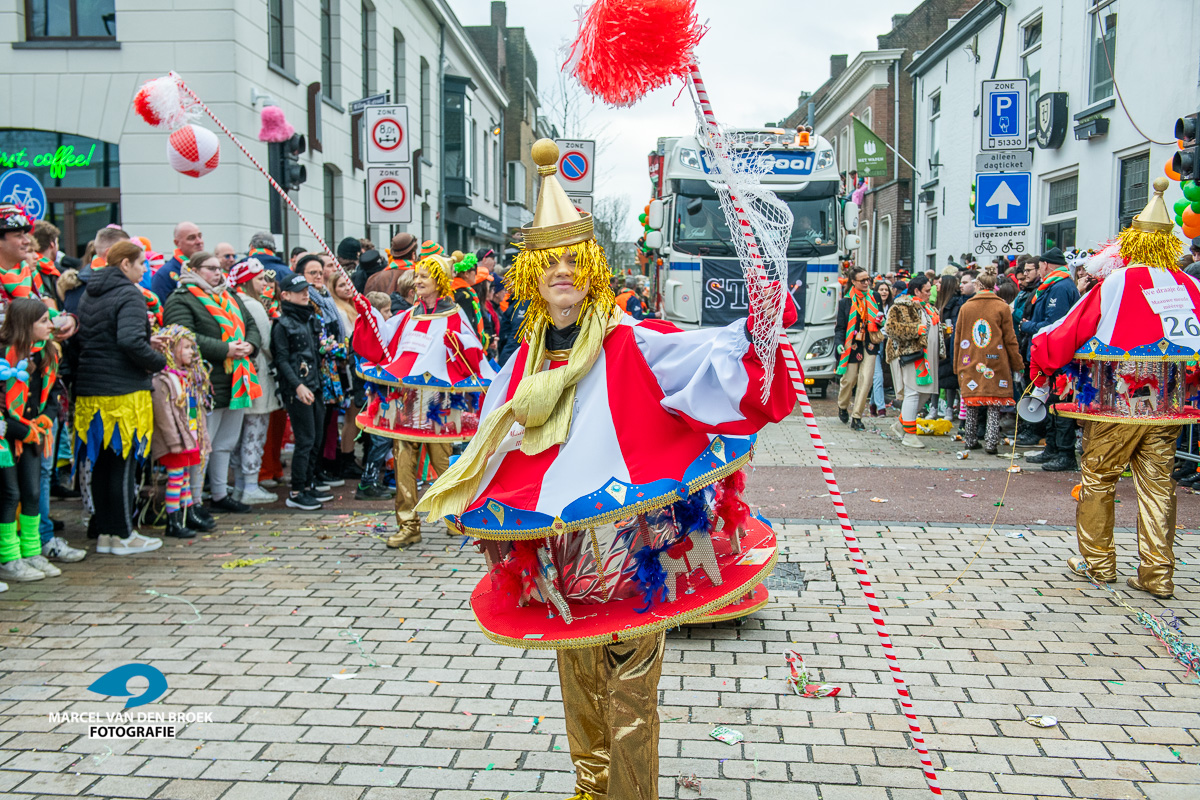 Kruikenstad.nl opstocht 125