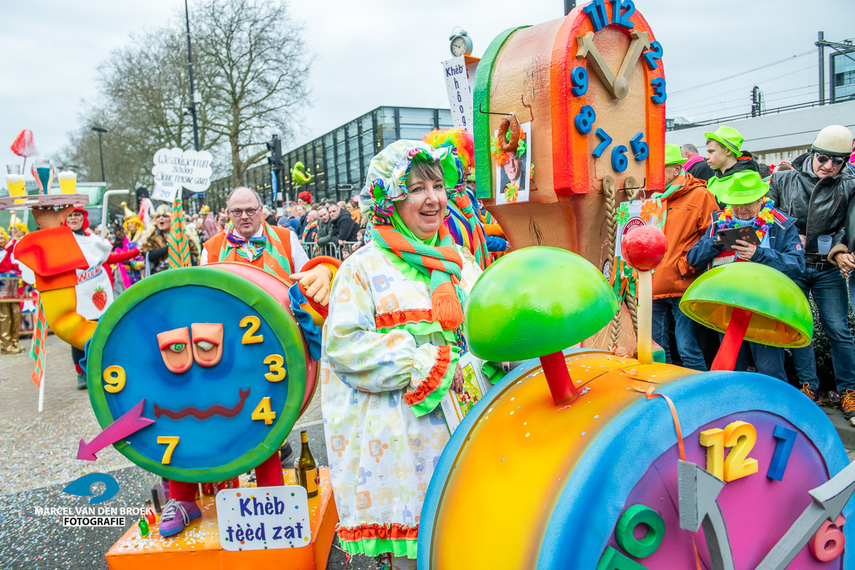 Kruikenstad.nl opstocht 132