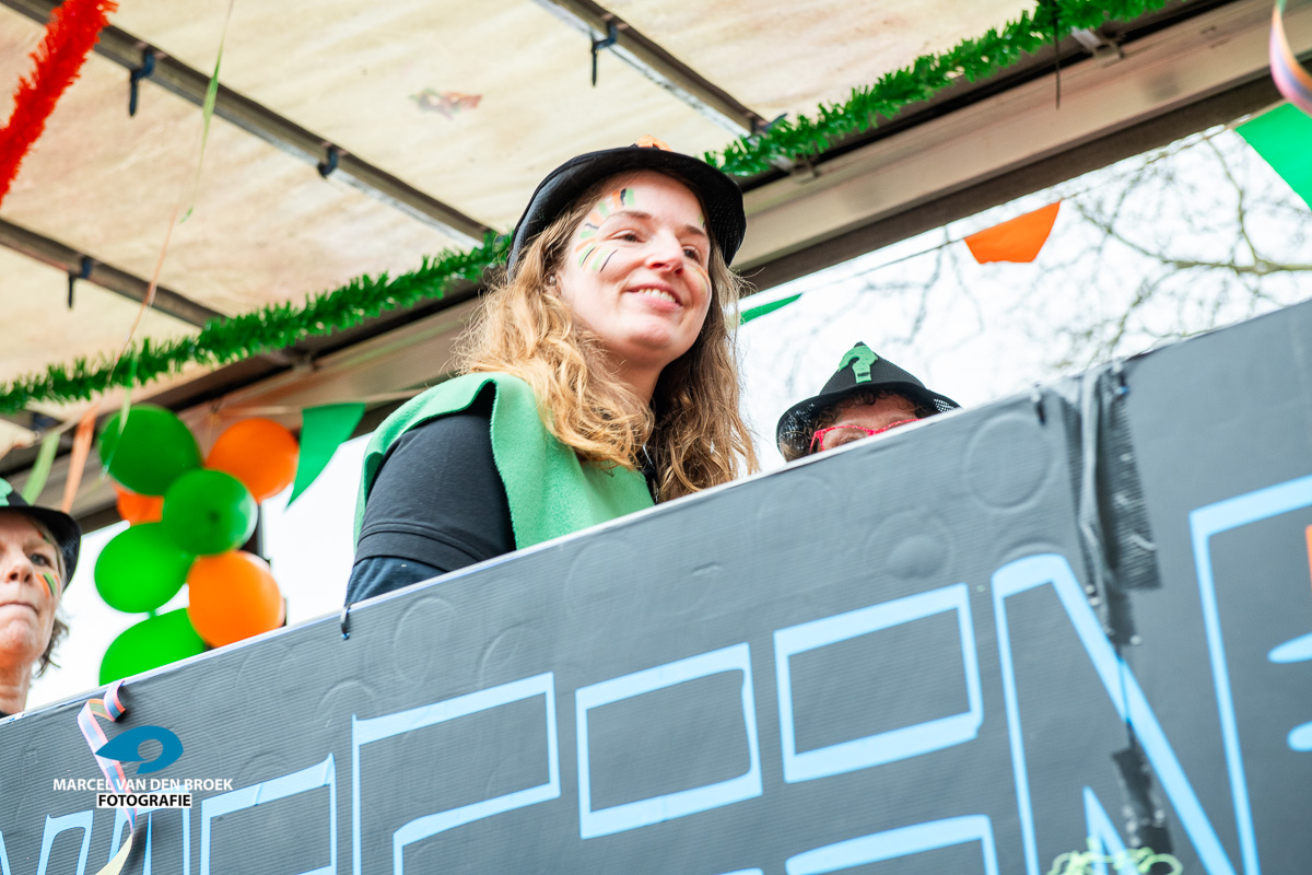Kruikenstad.nl opstocht 140