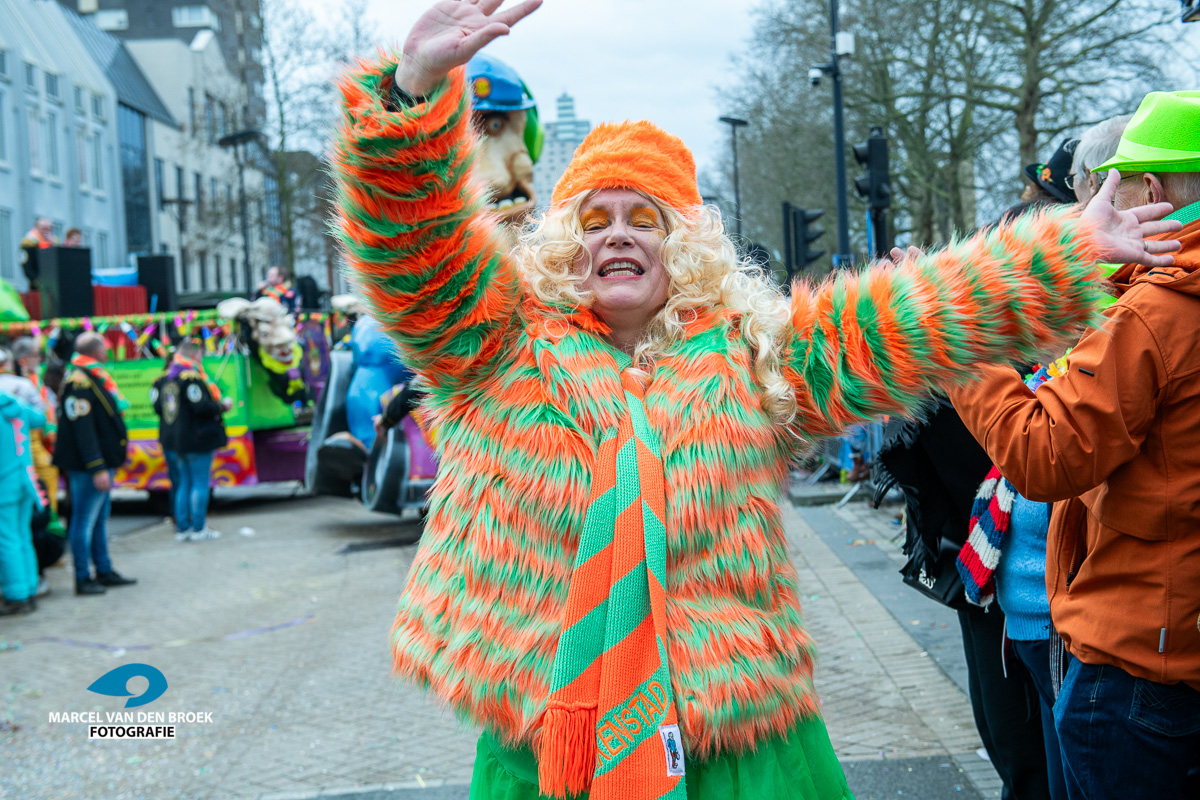 Kruikenstad.nl opstocht 144