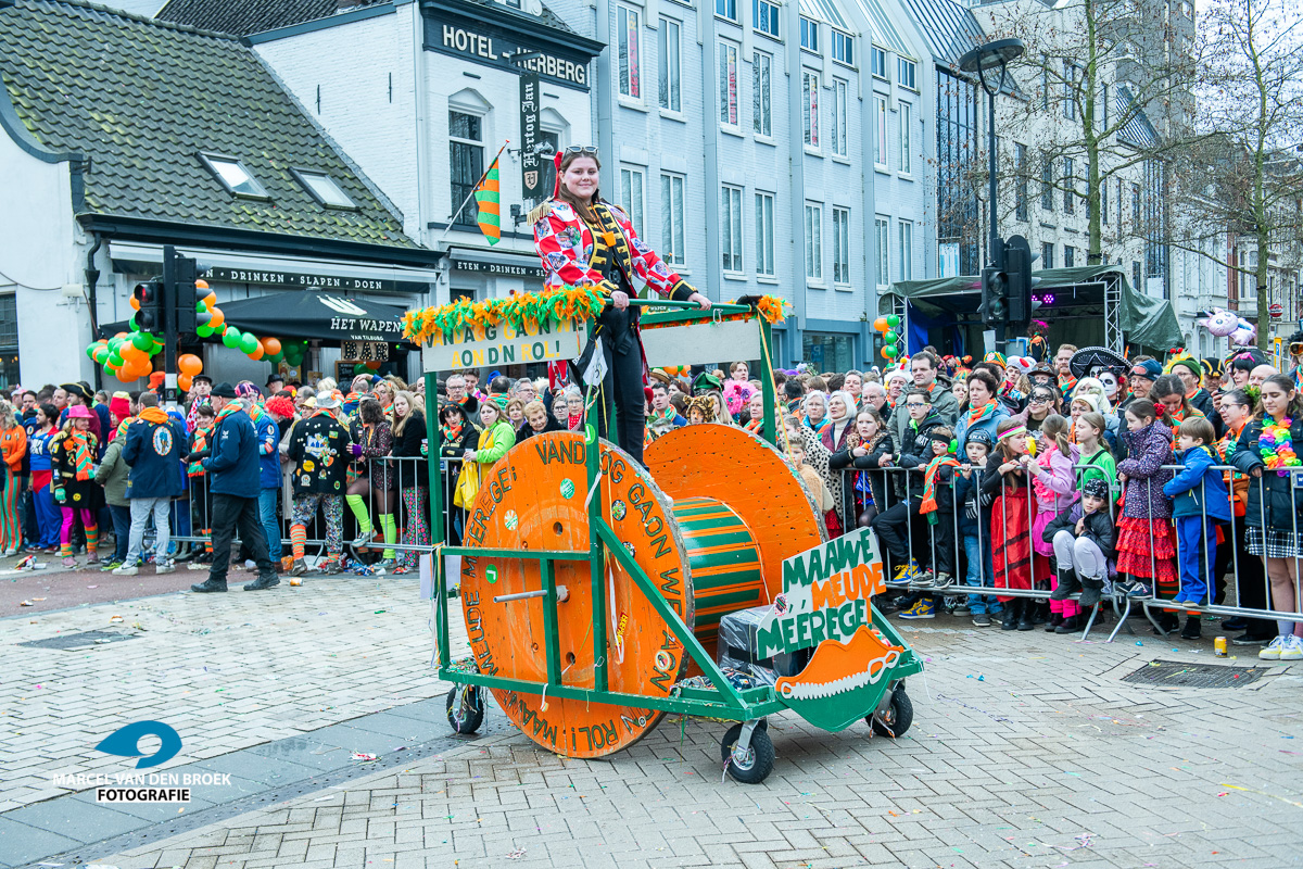 Kruikenstad.nl opstocht 160