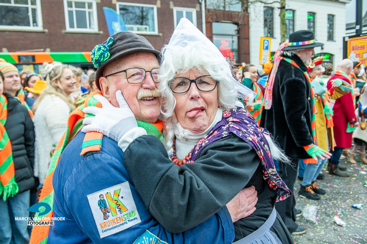 Kruikenstad.nl opstocht 219