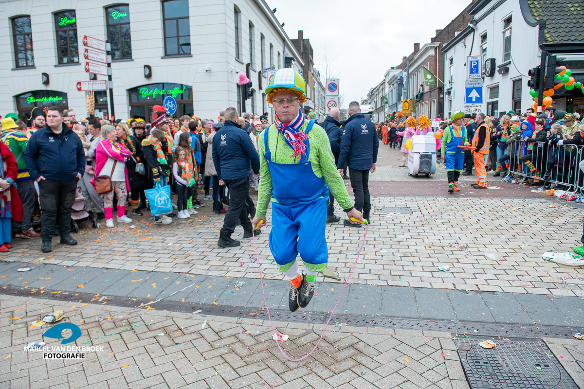 Kruikenstad.nl opstocht 252