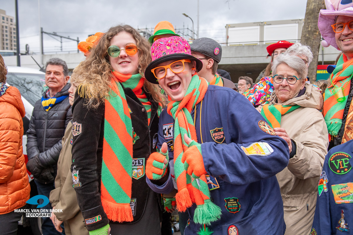 Kruikenstad.nl opstocht 326