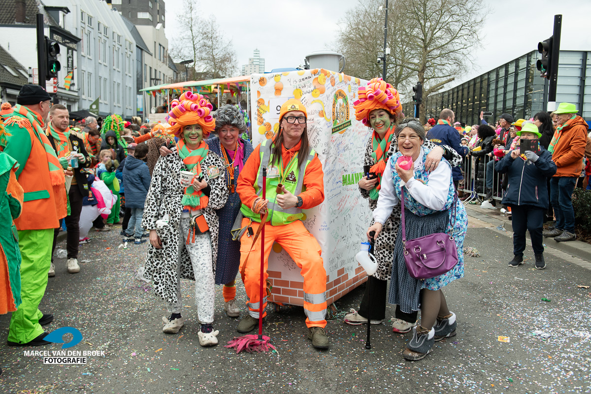 Kruikenstad.nl opstocht 332
