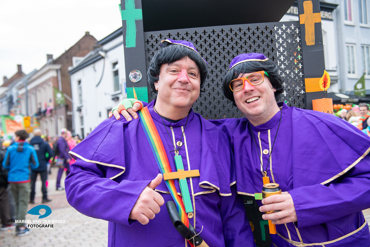 Kruikenstad.nl opstocht 382