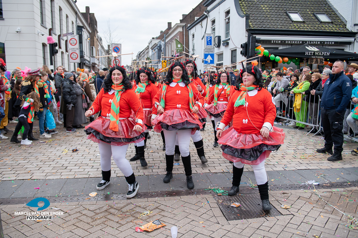 Kruikenstad.nl opstocht 389