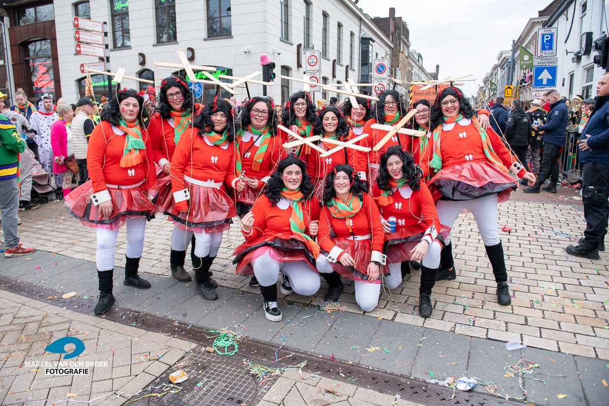Kruikenstad.nl opstocht 392