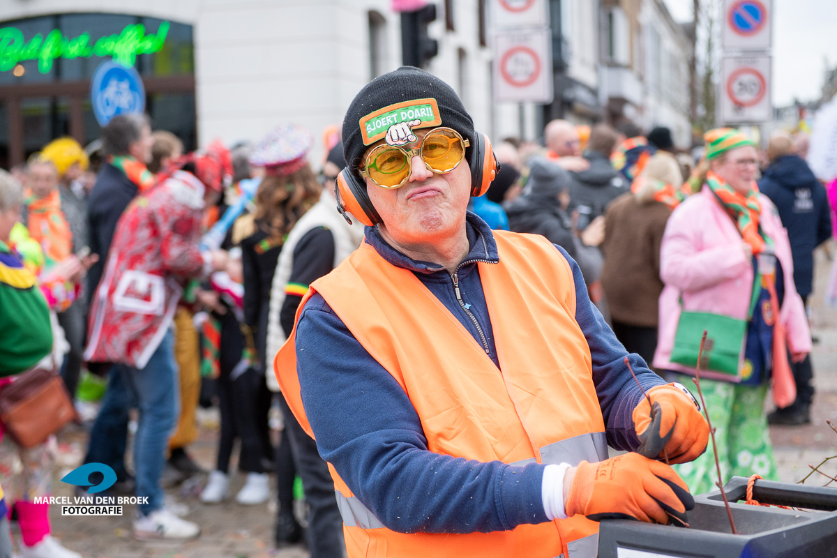 Kruikenstad.nl opstocht 399