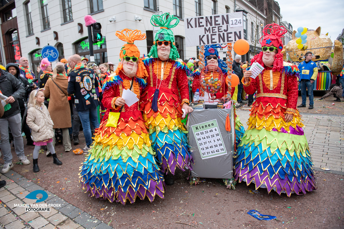 Kruikenstad.nl opstocht 410