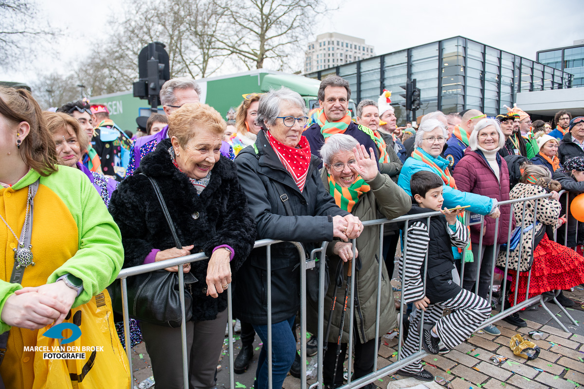 Kruikenstad.nl opstocht 412