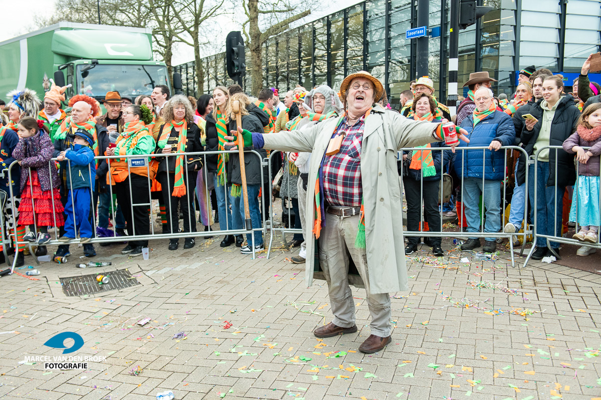 Kruikenstad.nl opstocht 451
