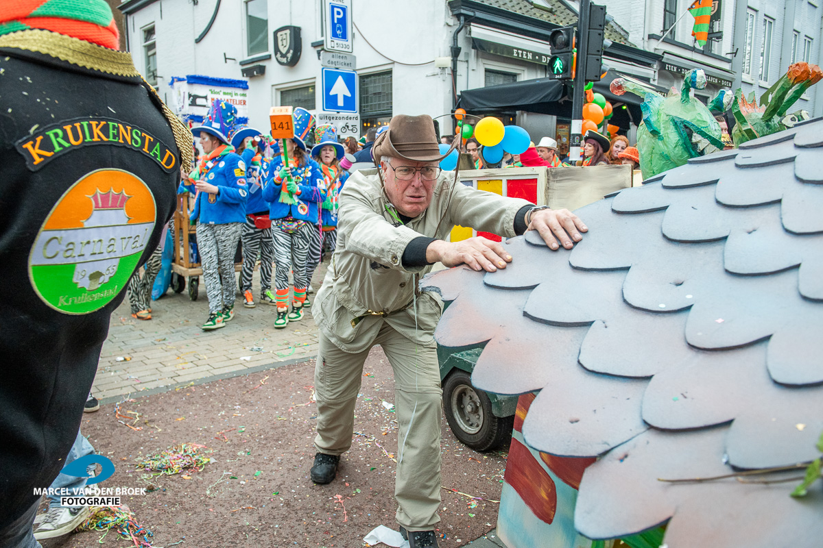 Kruikenstad.nl opstocht 457