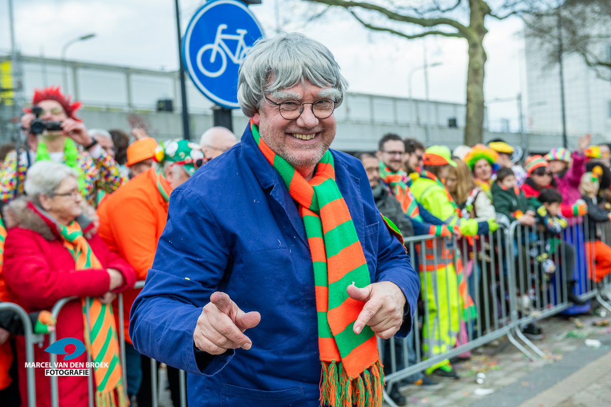 Kruikenstad.nl opstocht 484