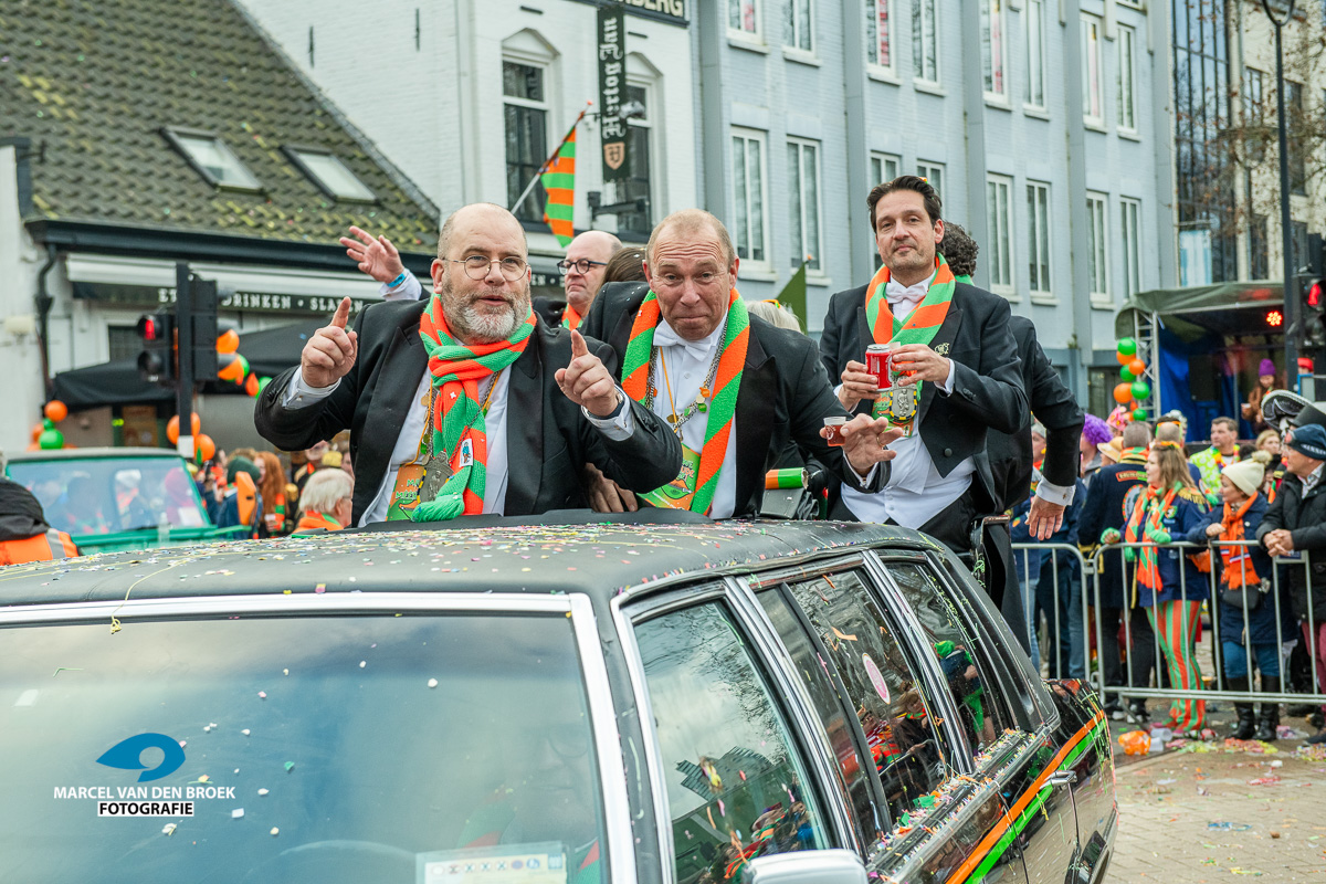 Kruikenstad.nl opstocht 500