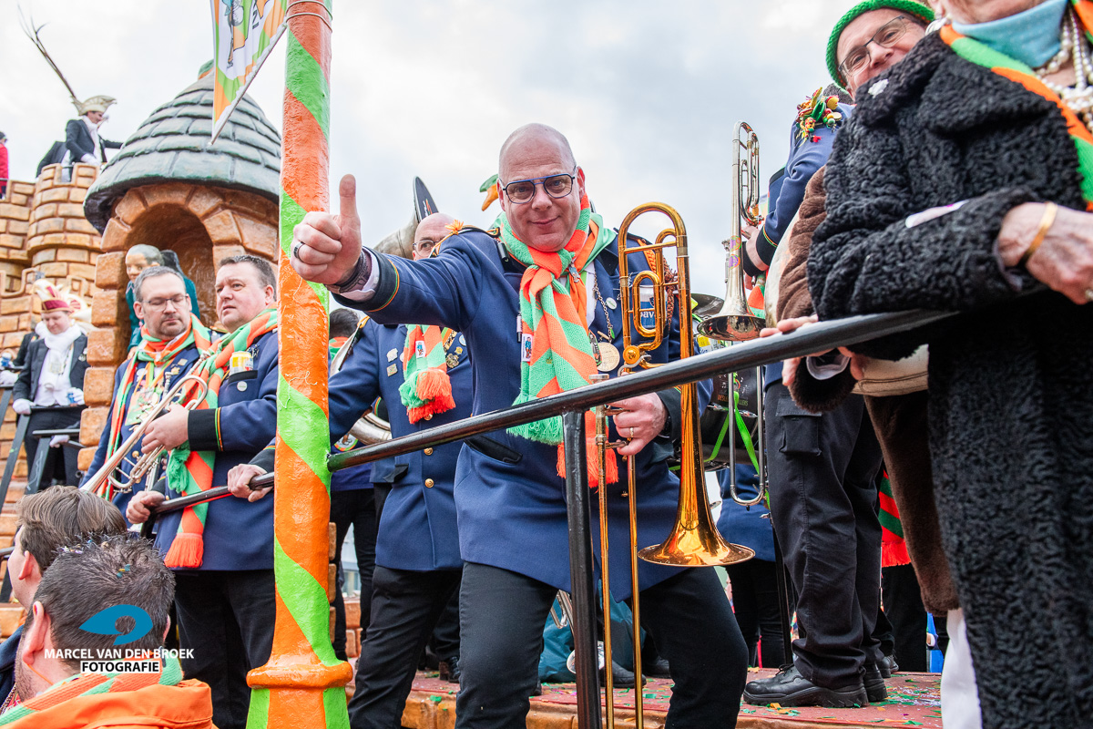Kruikenstad.nl opstocht 514