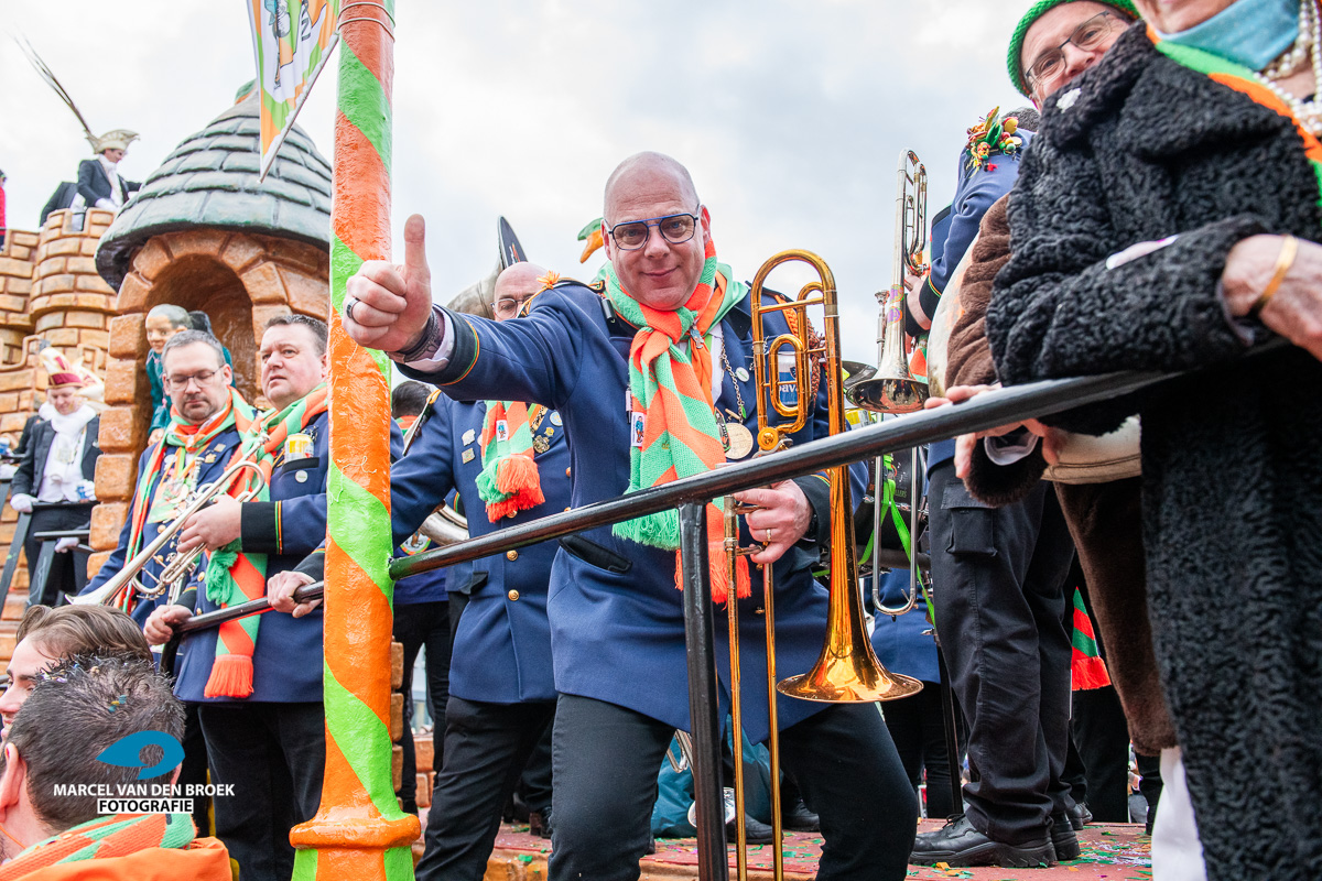 Kruikenstad.nl opstocht 515