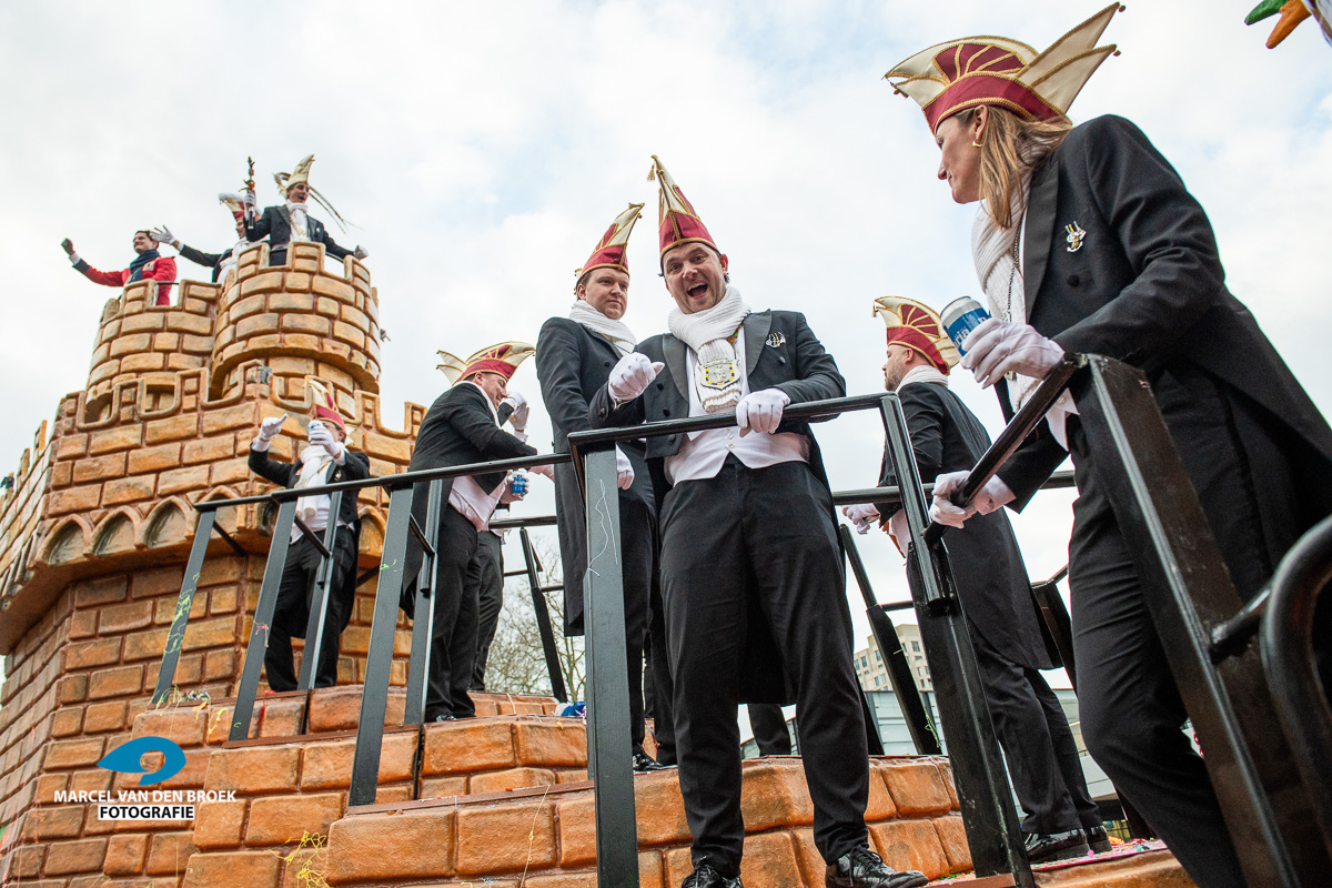 Kruikenstad.nl opstocht 521