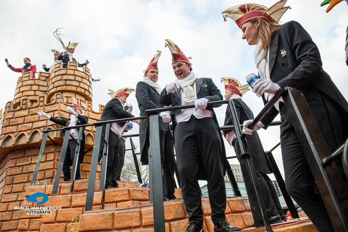 Kruikenstad.nl opstocht 522